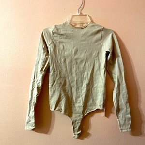 SKIMS ESSENTIAL SANDSTONE Bodysuit (Gently Worn) - Size XXS / XS